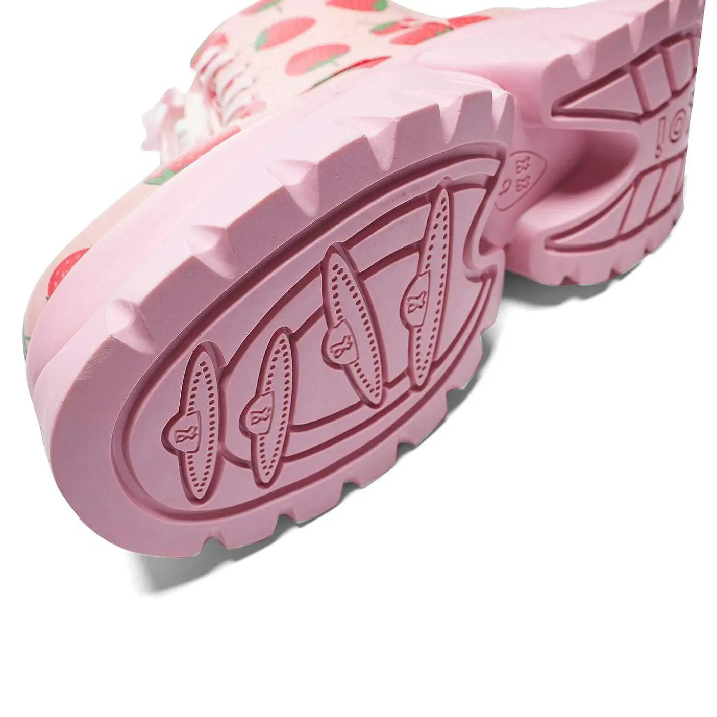 Strawberry Cake Pink Vilun Boots